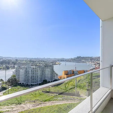 Porto Luxury Riverside Retreat With Douro Views & Garage Valbom (Gondomar)