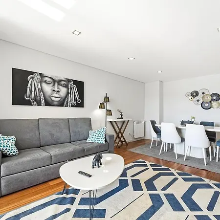 Apartamento Porto Luxury Riverside Retreat With Douro Views & Garage Valbom (Gondomar)